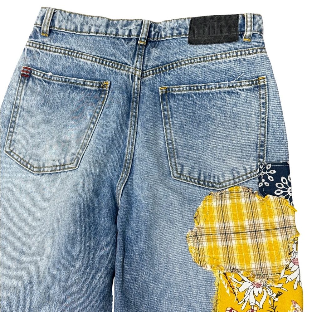 ✨ BDG x Urban Renewal Remade Patchwork High-Rise Baggy Jeans Size 29 - Picture 12 of 14